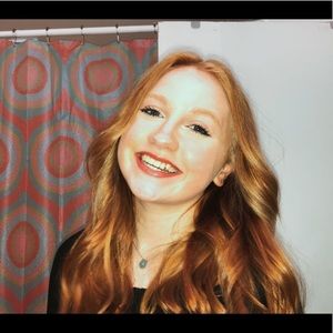 Meet your Posher, Maddie